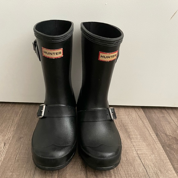 Unisex Hunter Kids Black Rain Boot - Picture 1 of 7